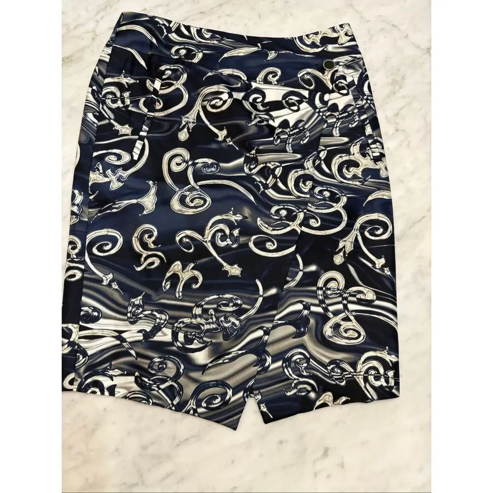 Salvatore Ferragamo 100 % silk